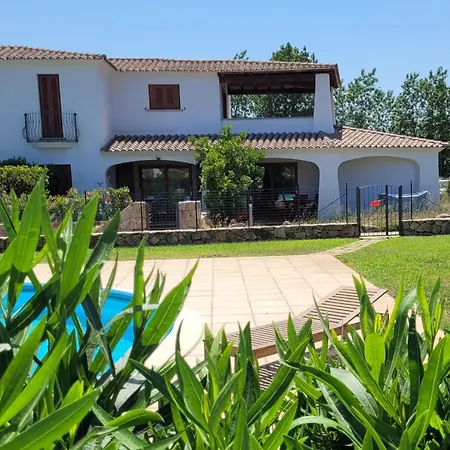 40 Casa Budoni